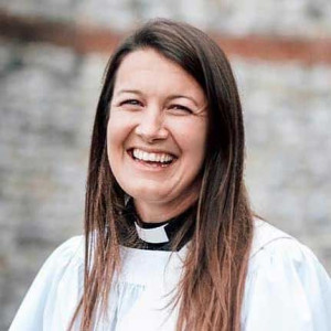 photo of Rev Becky Taylor